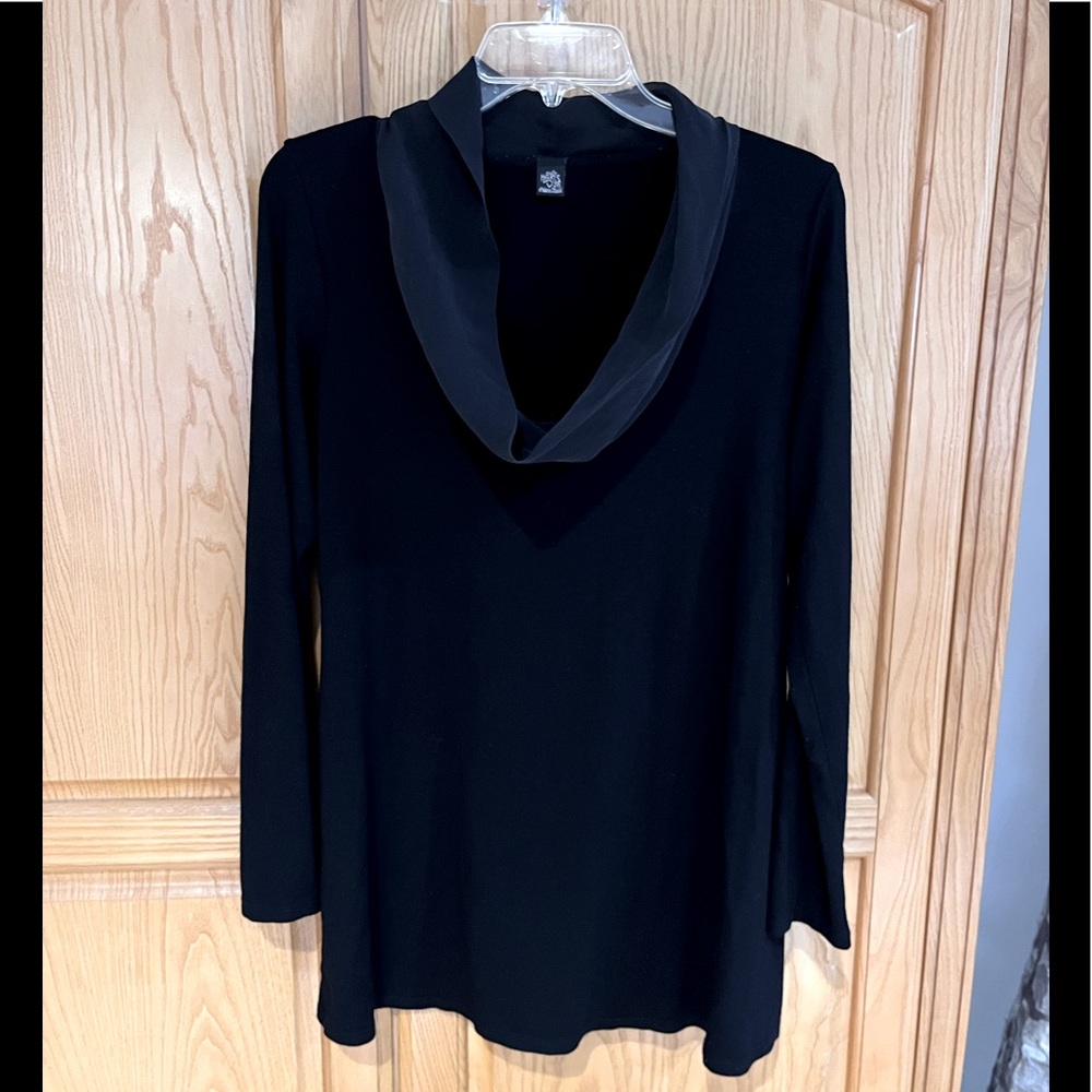 Only Hearts Helena Stuart Black Knit Tunic Top Stretch Size Medium